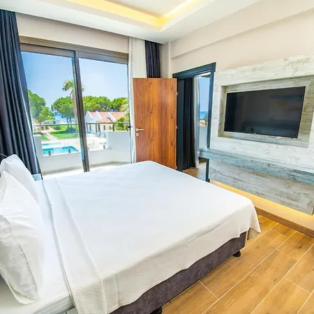 Hotel Feri Surf Club