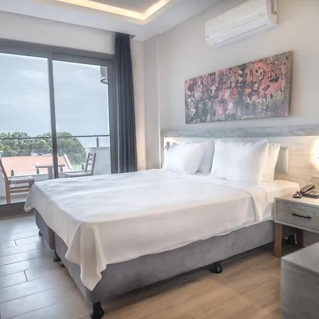 Hotel Feri Surf Club