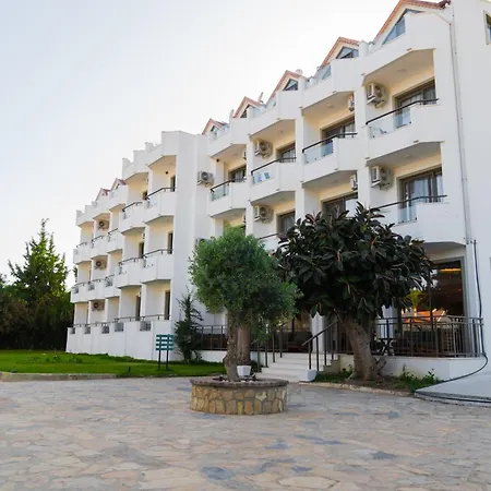Hotel Feri Surf Club