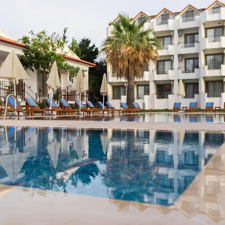 Hotel Feri Surf Club *