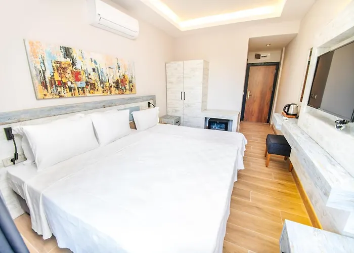 Hotell Feri Surf Club