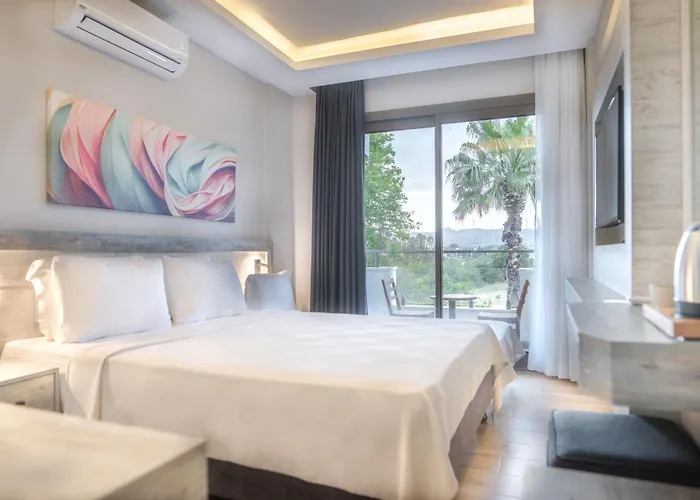 Hotell Feri Surf Club *