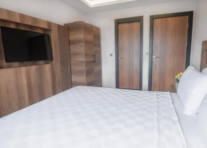 Hotell Feri Surf Club *