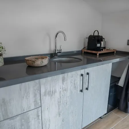 מלון Feri Surf Club