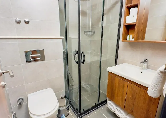 Feri Surf Club Hotel *